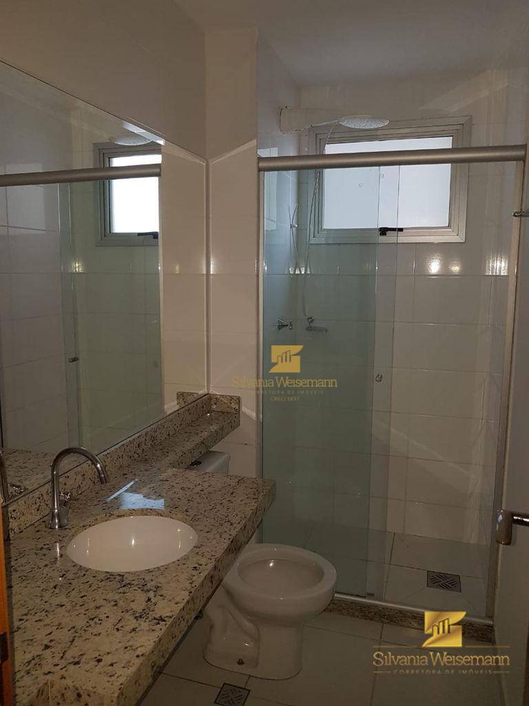 Apartamento à venda com 3 quartos, 96m² - Foto 9