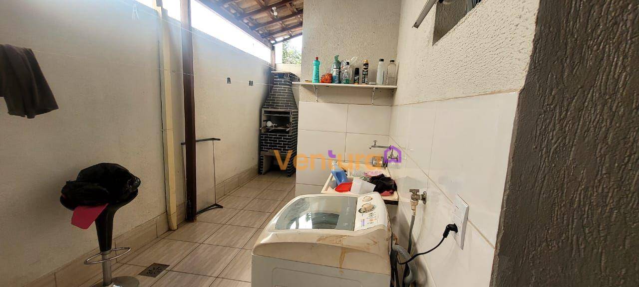 Casa à venda e aluguel com 2 quartos, 65m² - Foto 9