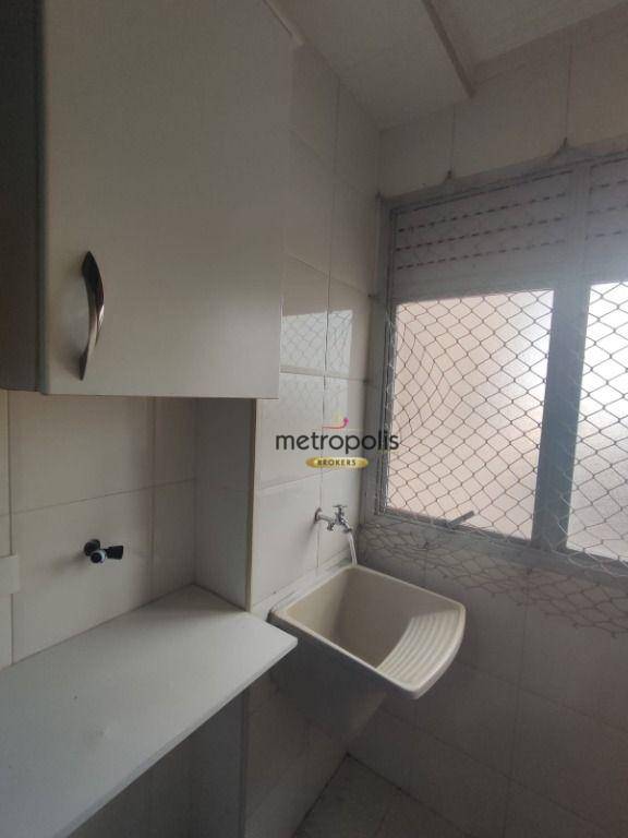 Apartamento para alugar com 3 quartos, 64m² - Foto 5