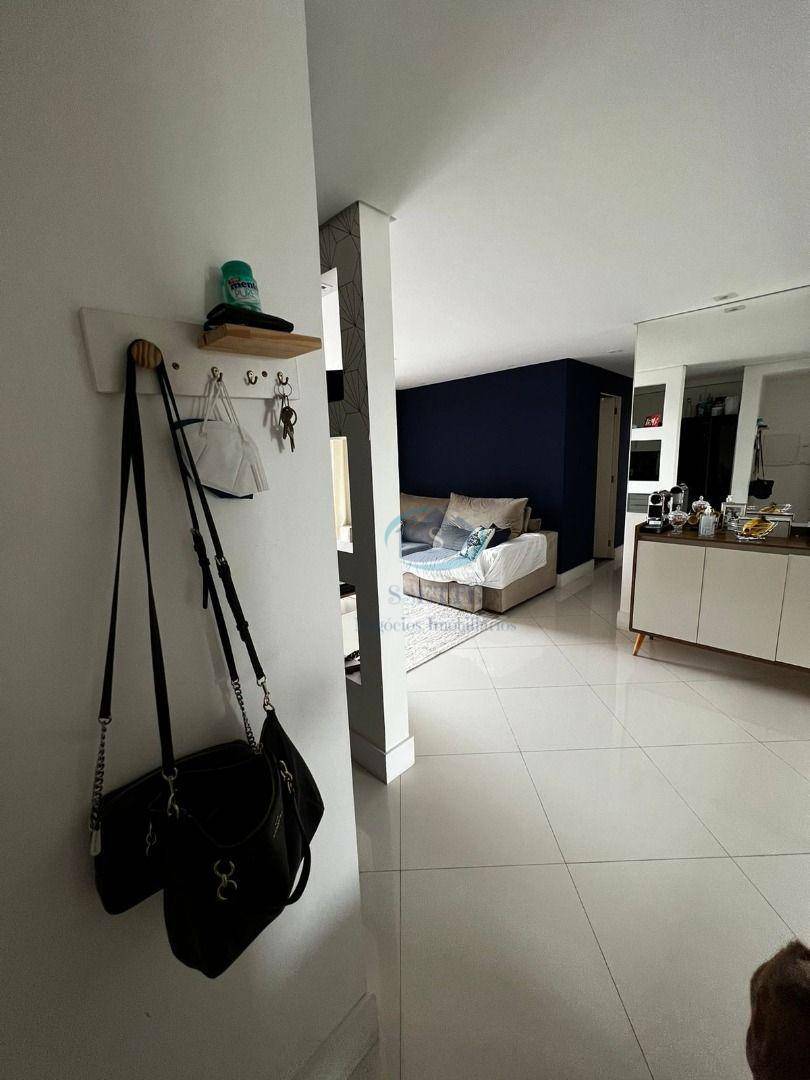 Apartamento à venda com 2 quartos, 69m² - Foto 17