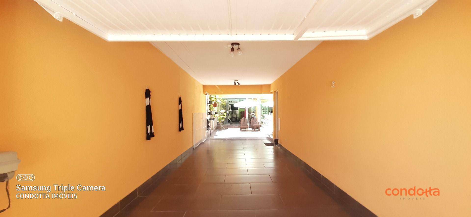 Casa para alugar com 4 quartos, 285m² - Foto 68