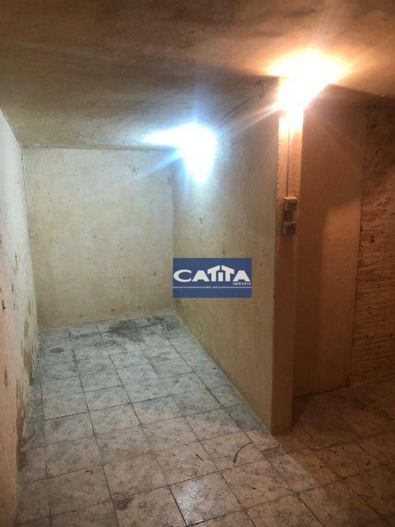 Casa para alugar com 2 quartos, 100m² - Foto 9