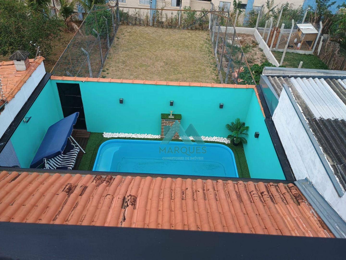 Sobrado à venda com 4 quartos, 211m² - Foto 1