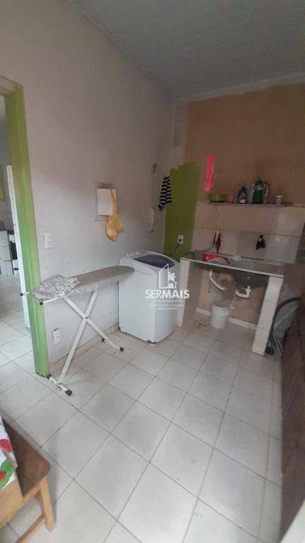 Casa para alugar com 3 quartos, 82m² - Foto 18