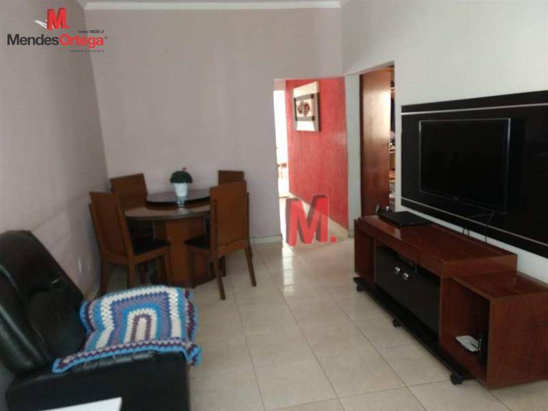 Casa à venda com 3 quartos, 174m² - Foto 2