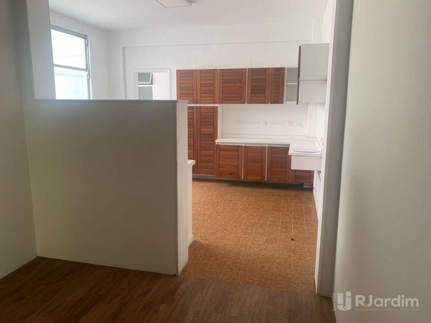 Apartamento à venda e aluguel com 4 quartos, 176m² - Foto 25