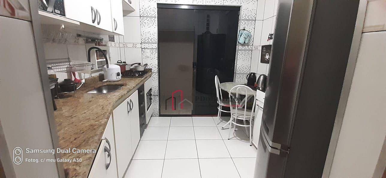 Casa de Condomínio à venda com 2 quartos, 37m² - Foto 6