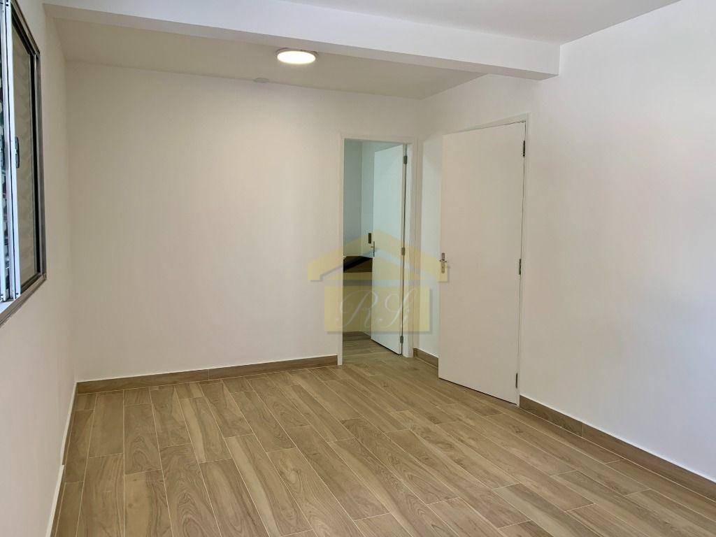 Sobrado à venda com 3 quartos, 240m² - Foto 16