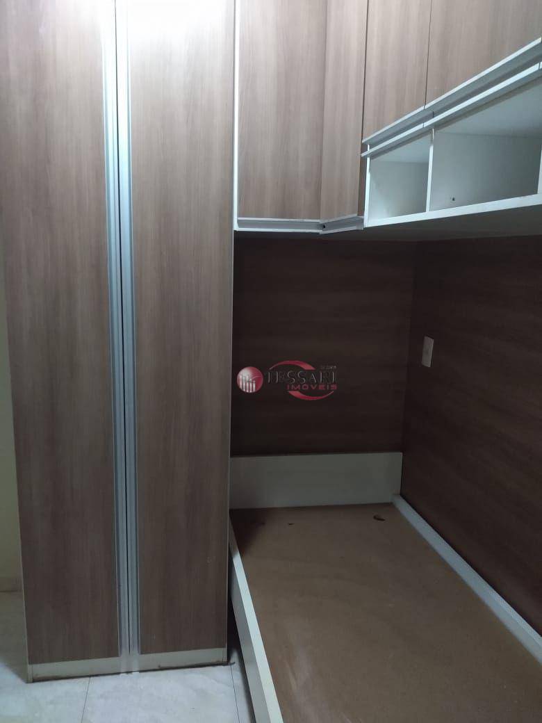 Casa à venda com 3 quartos, 100m² - Foto 16