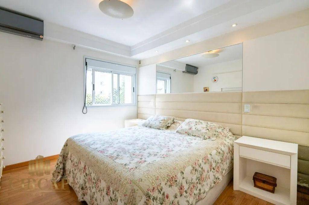 Apartamento à venda com 3 quartos, 143m² - Foto 12