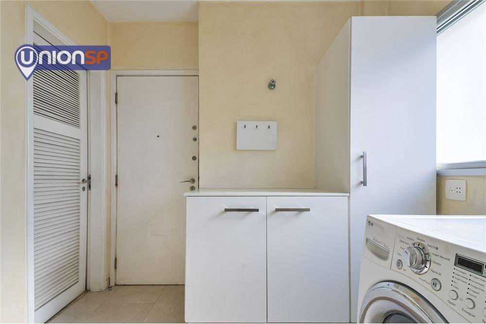 Apartamento à venda com 3 quartos, 175m² - Foto 45