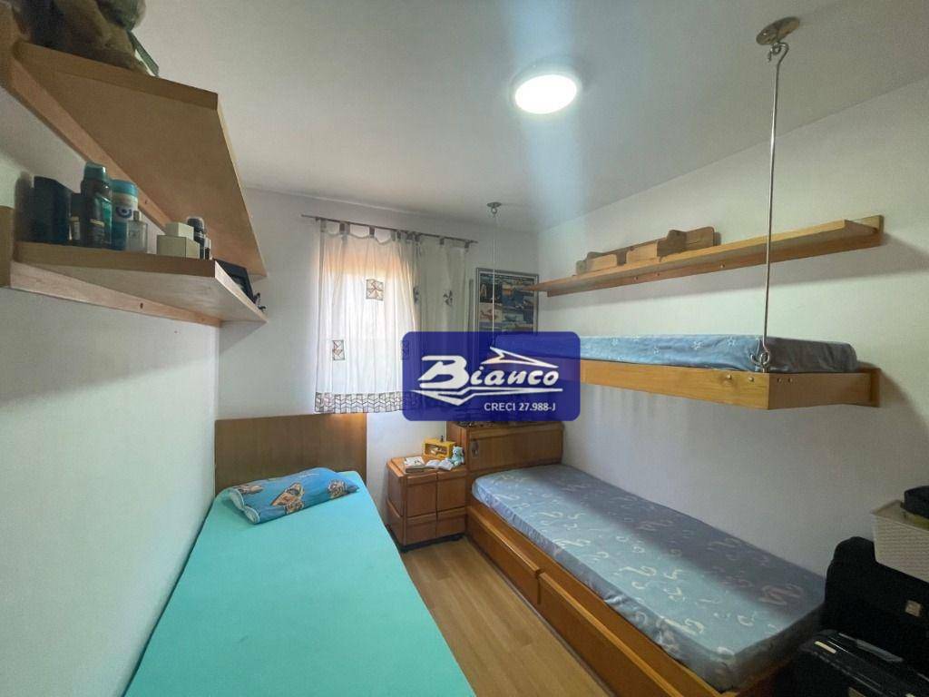 Apartamento à venda com 3 quartos, 150m² - Foto 5