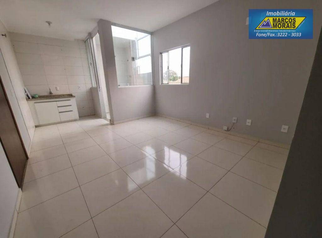 Apartamento para alugar com 2 quartos, 52m² - Foto 3