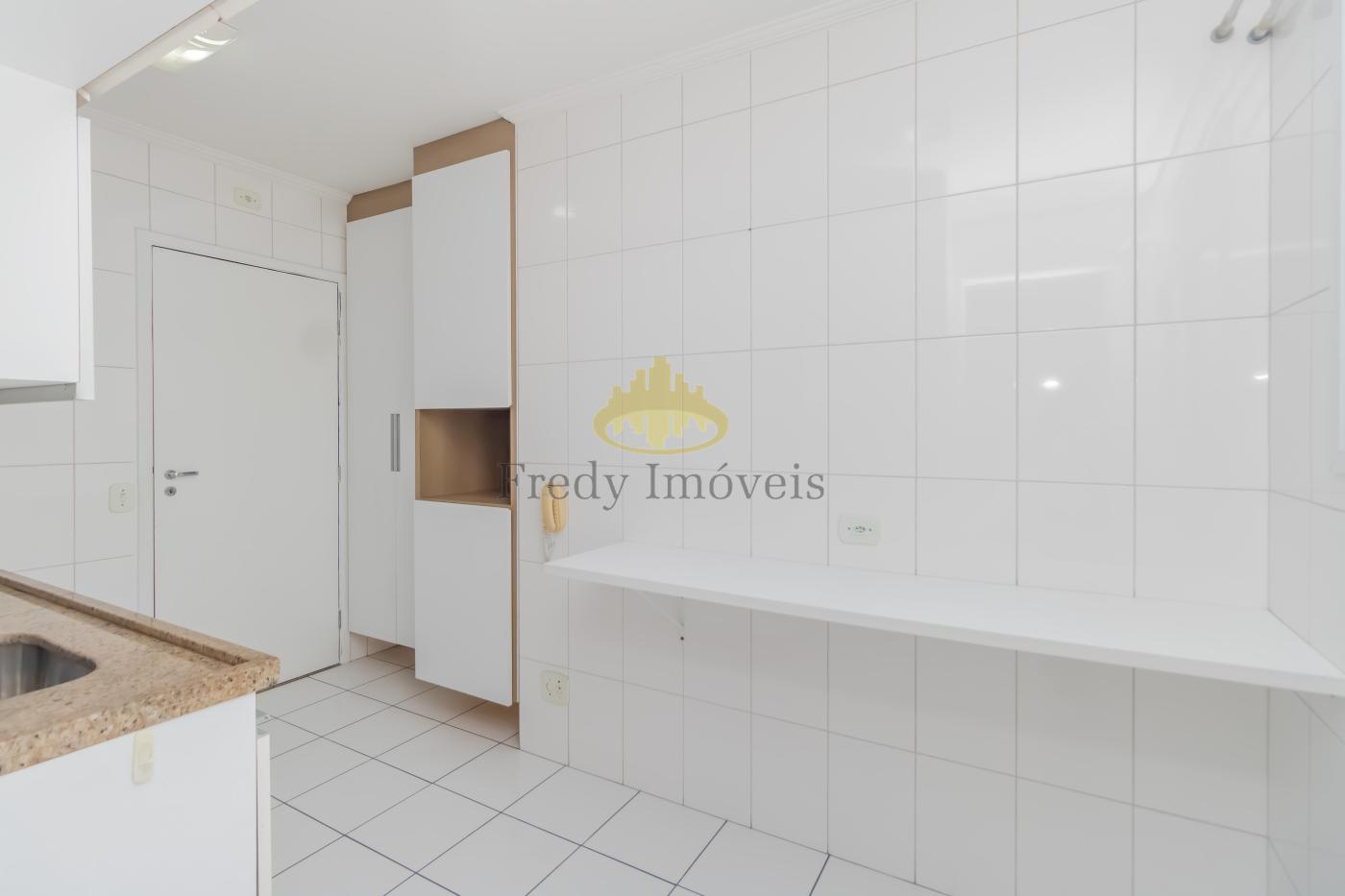 Apartamento à venda com 2 quartos, 62m² - Foto 25