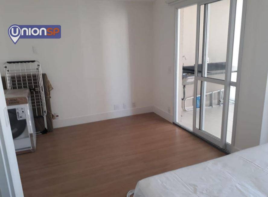 Apartamento à venda com 1 quarto, 34m² - Foto 4