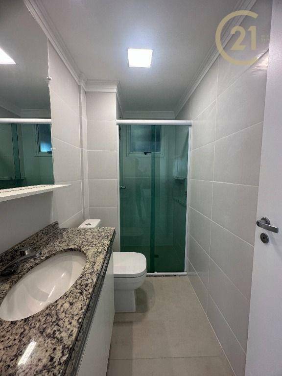 Apartamento à venda com 2 quartos, 78m² - Foto 27