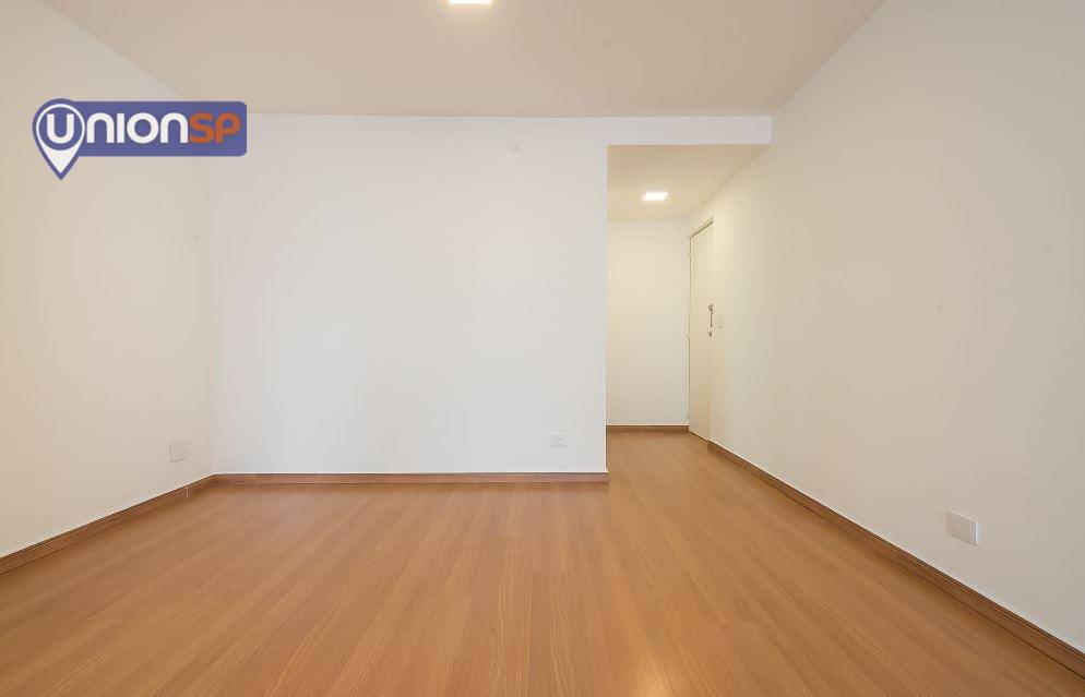 Apartamento à venda com 1 quarto, 50m² - Foto 4