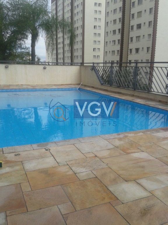 Apartamento à venda com 3 quartos, 65m² - Foto 3