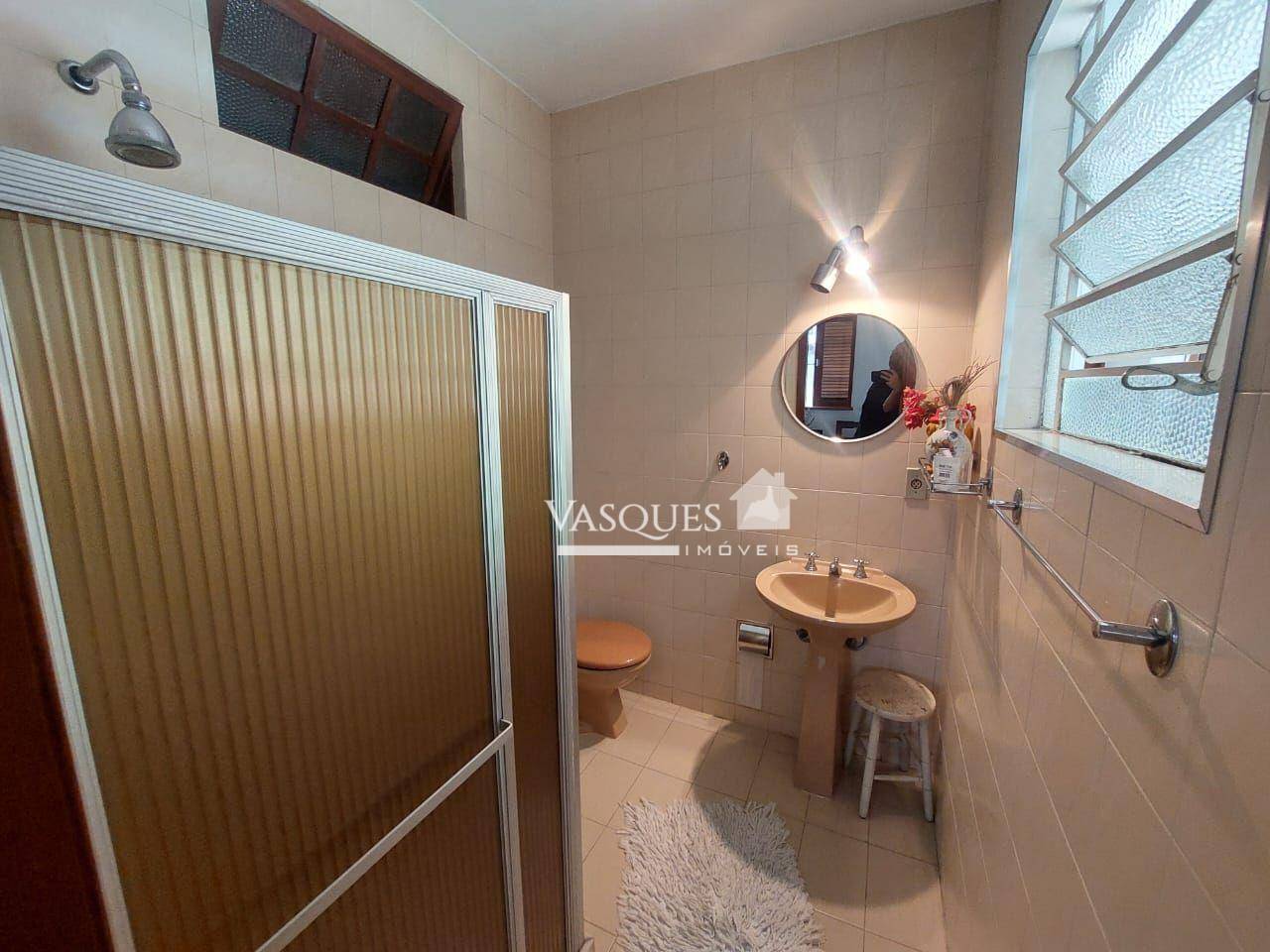 Casa à venda com 3 quartos, 245m² - Foto 13