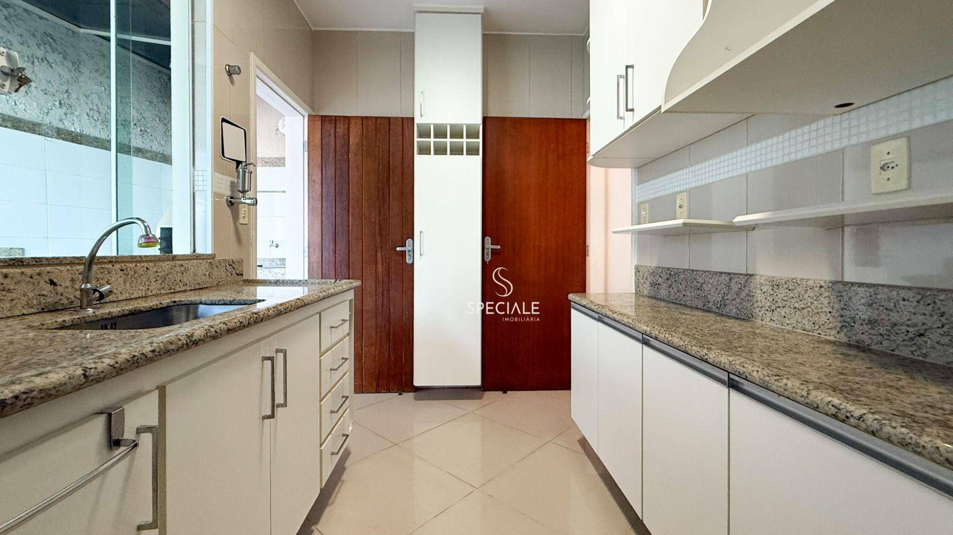 Casa à venda com 3 quartos, 105m² - Foto 14