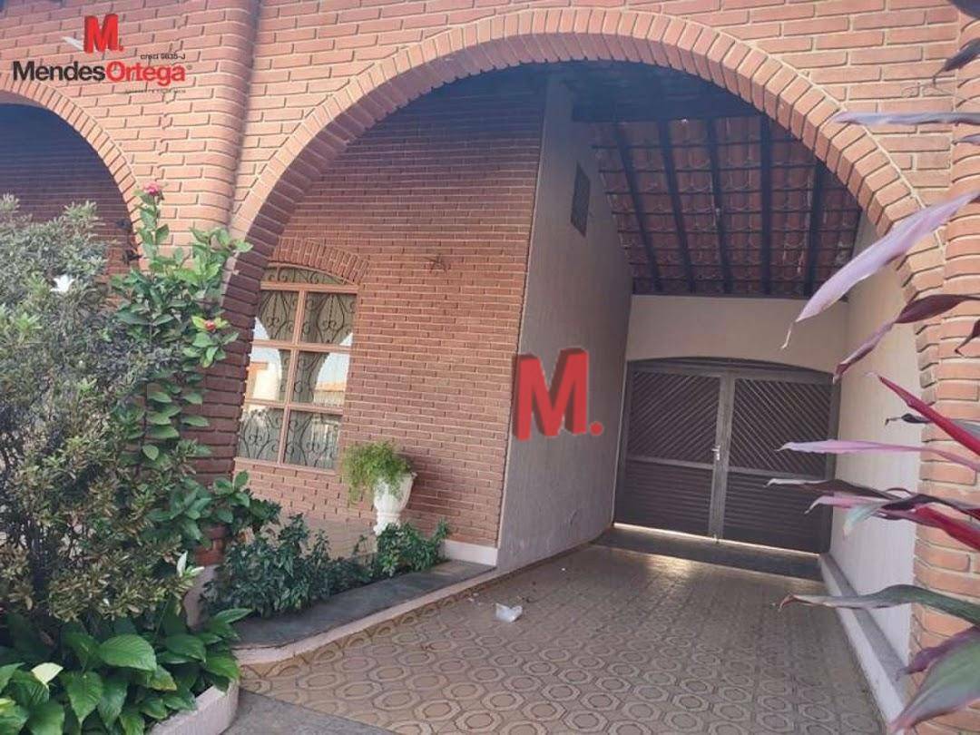 Casa à venda com 2 quartos, 313m² - Foto 5