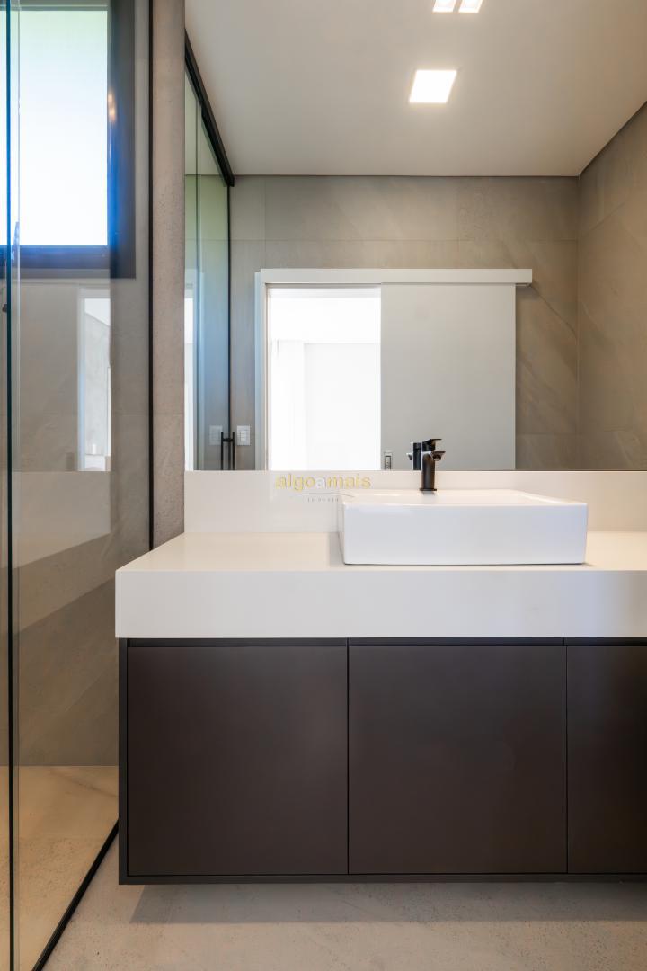 Casa de Condomínio à venda com 4 quartos, 278m² - Foto 21