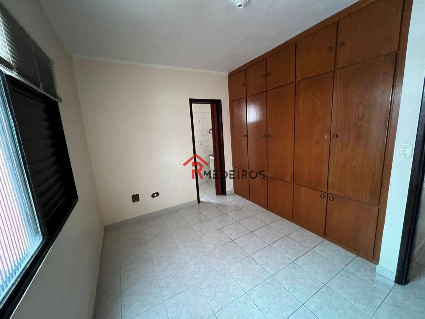 Apartamento à venda com 2 quartos, 60m² - Foto 7