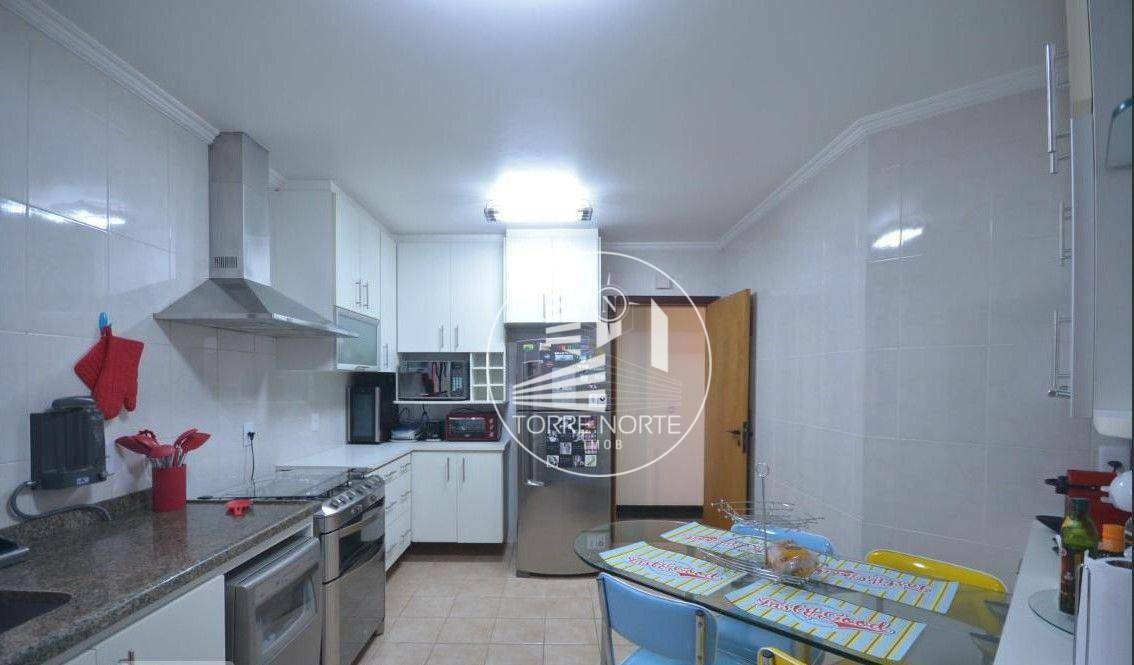 Apartamento à venda com 4 quartos, 127m² - Foto 6