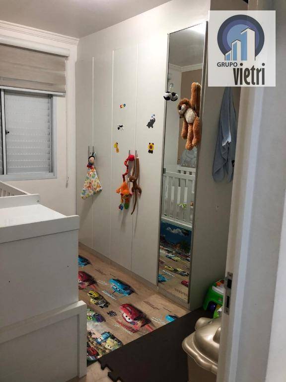 Apartamento à venda com 2 quartos, 60m² - Foto 15