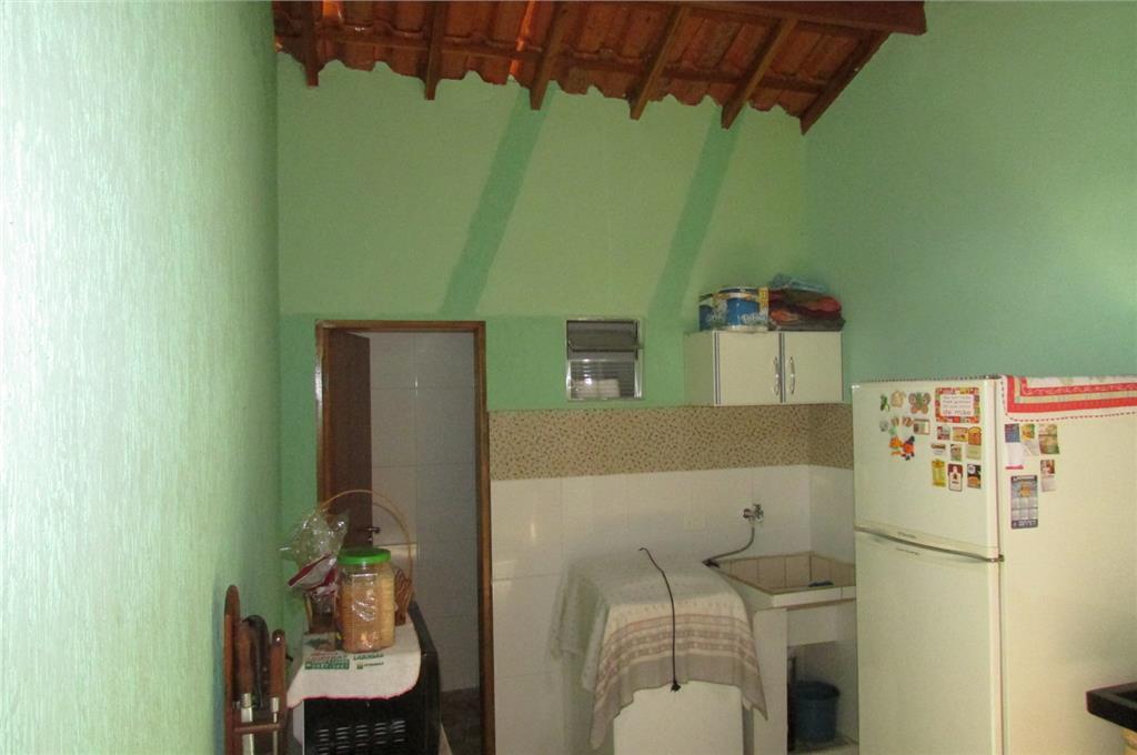 Casa à venda com 2 quartos, 156m² - Foto 28