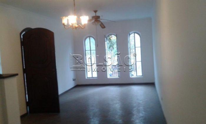 Sobrado à venda com 3 quartos, 180m² - Foto 1