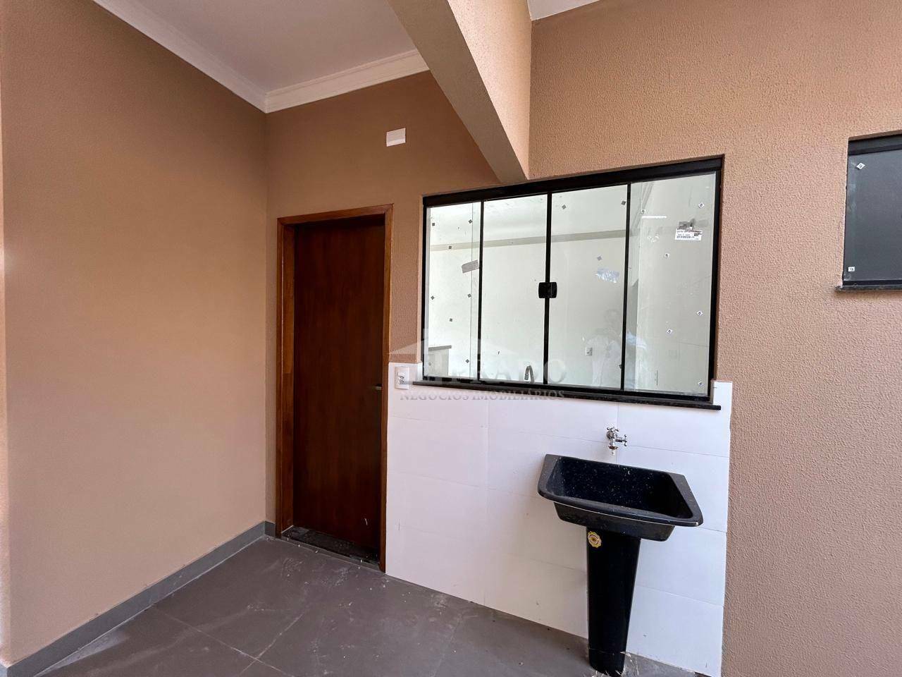 Casa à venda com 2 quartos, 78m² - Foto 17