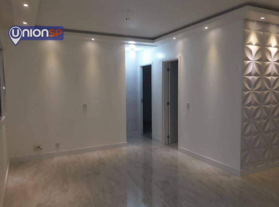 Apartamento à venda com 2 quartos, 73m² - Foto 2