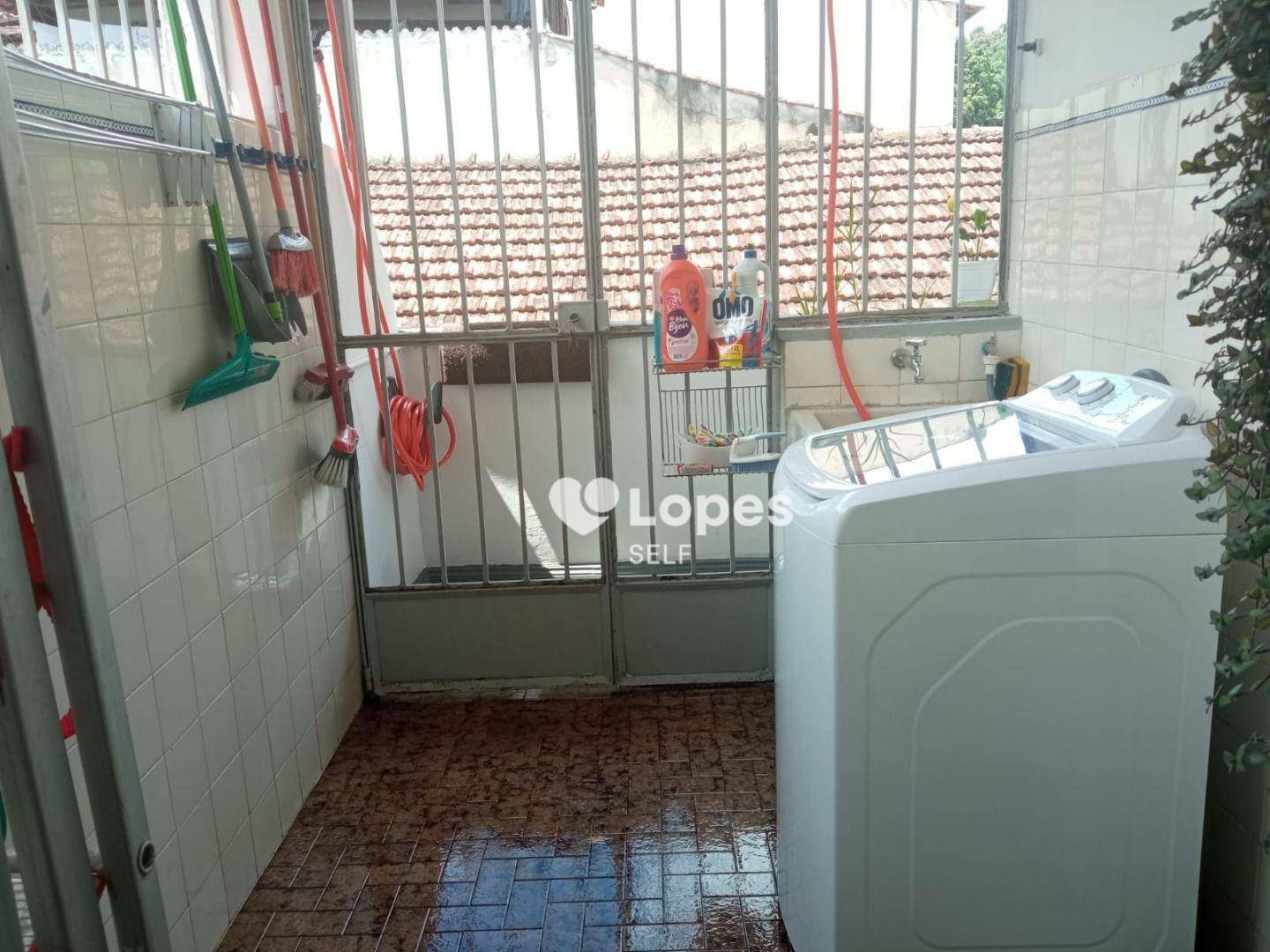 Casa à venda com 2 quartos, 75m² - Foto 9