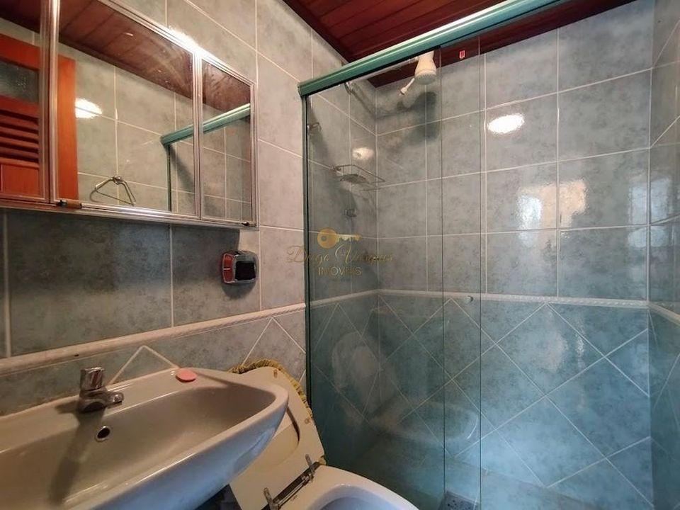 Casa à venda com 5 quartos, 250m² - Foto 32