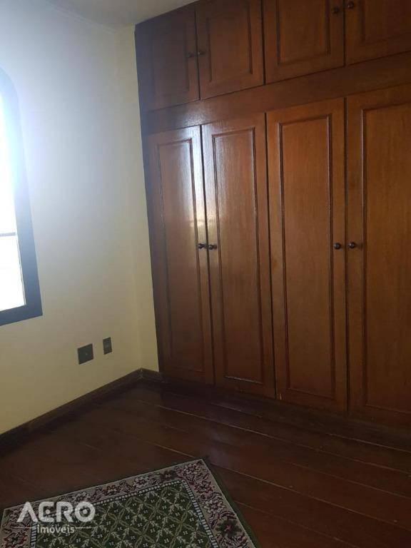 Apartamento à venda com 4 quartos, 230m² - Foto 12