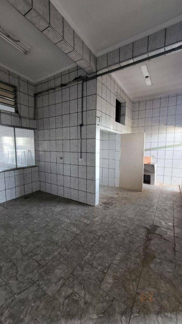 Casa à venda com 2 quartos, 250m² - Foto 18