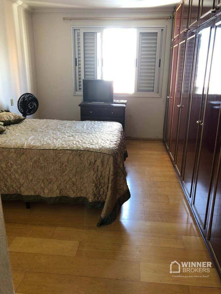 Apartamento à venda com 3 quartos, 177m² - Foto 8