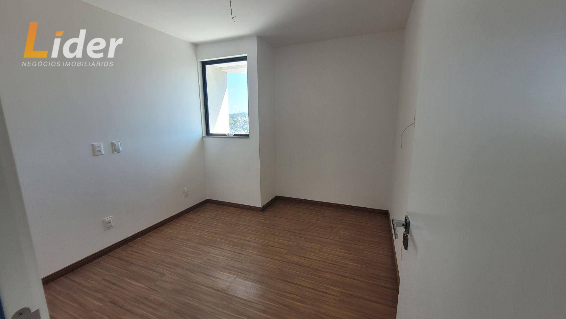 Apartamento à venda com 3 quartos, 73m² - Foto 13