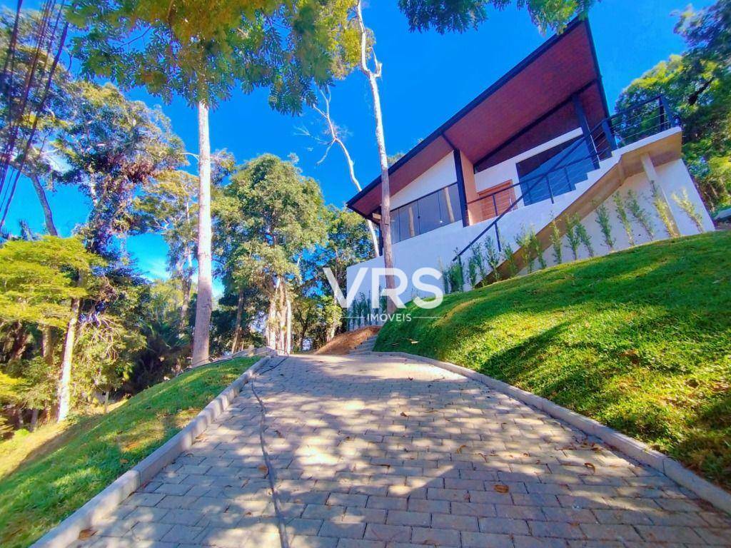 Casa de Condomínio à venda com 3 quartos, 134m² - Foto 1