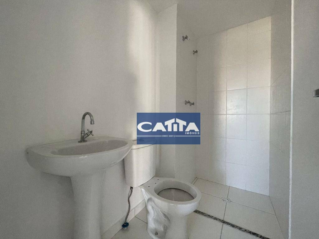 Apartamento à venda com 2 quartos, 44m² - Foto 14