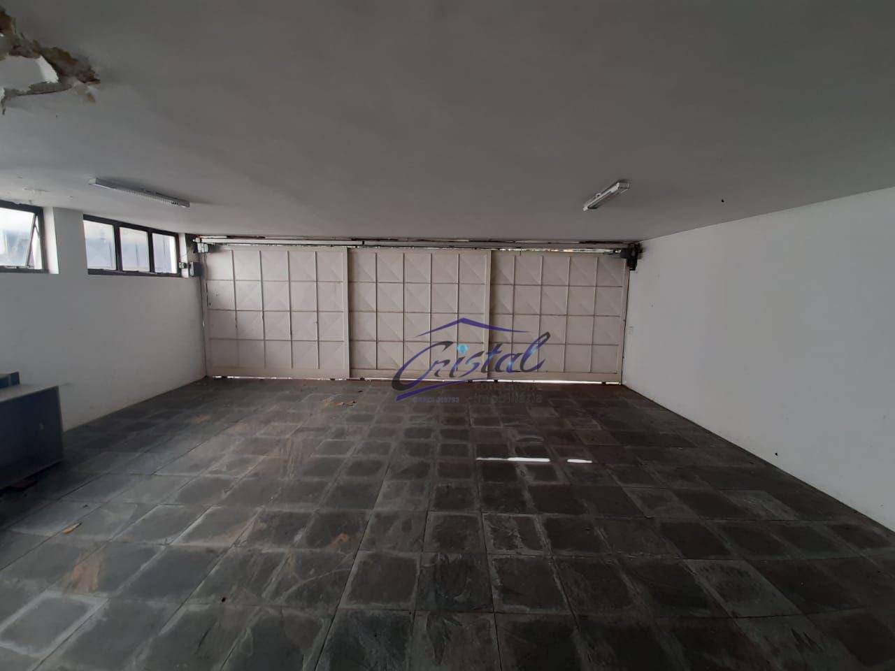 Casa à venda e aluguel com 3 quartos, 337m² - Foto 41