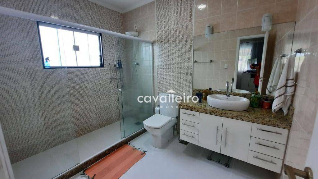 Casa à venda com 4 quartos, 230m² - Foto 18