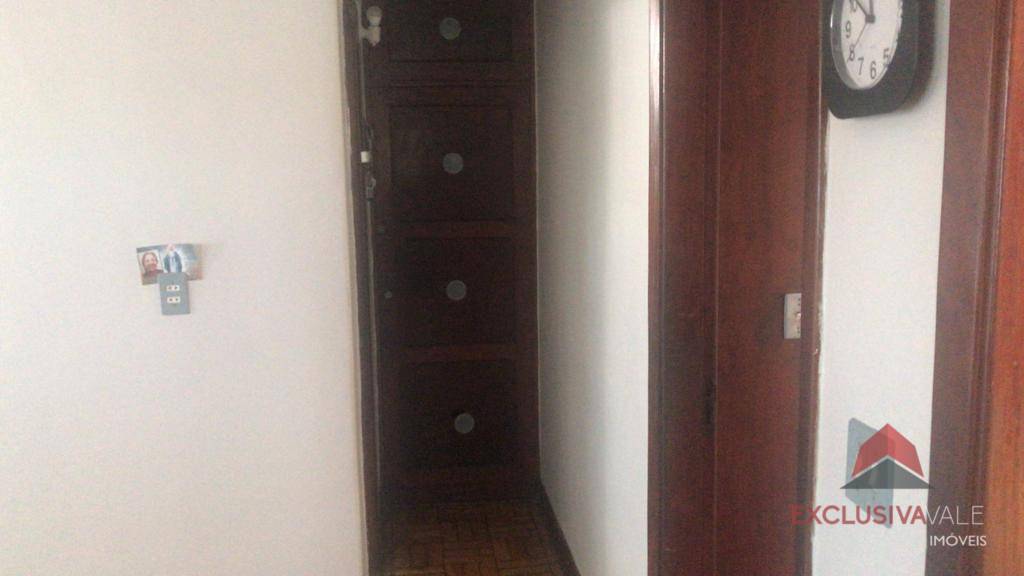 Casa à venda com 3 quartos, 267m² - Foto 16