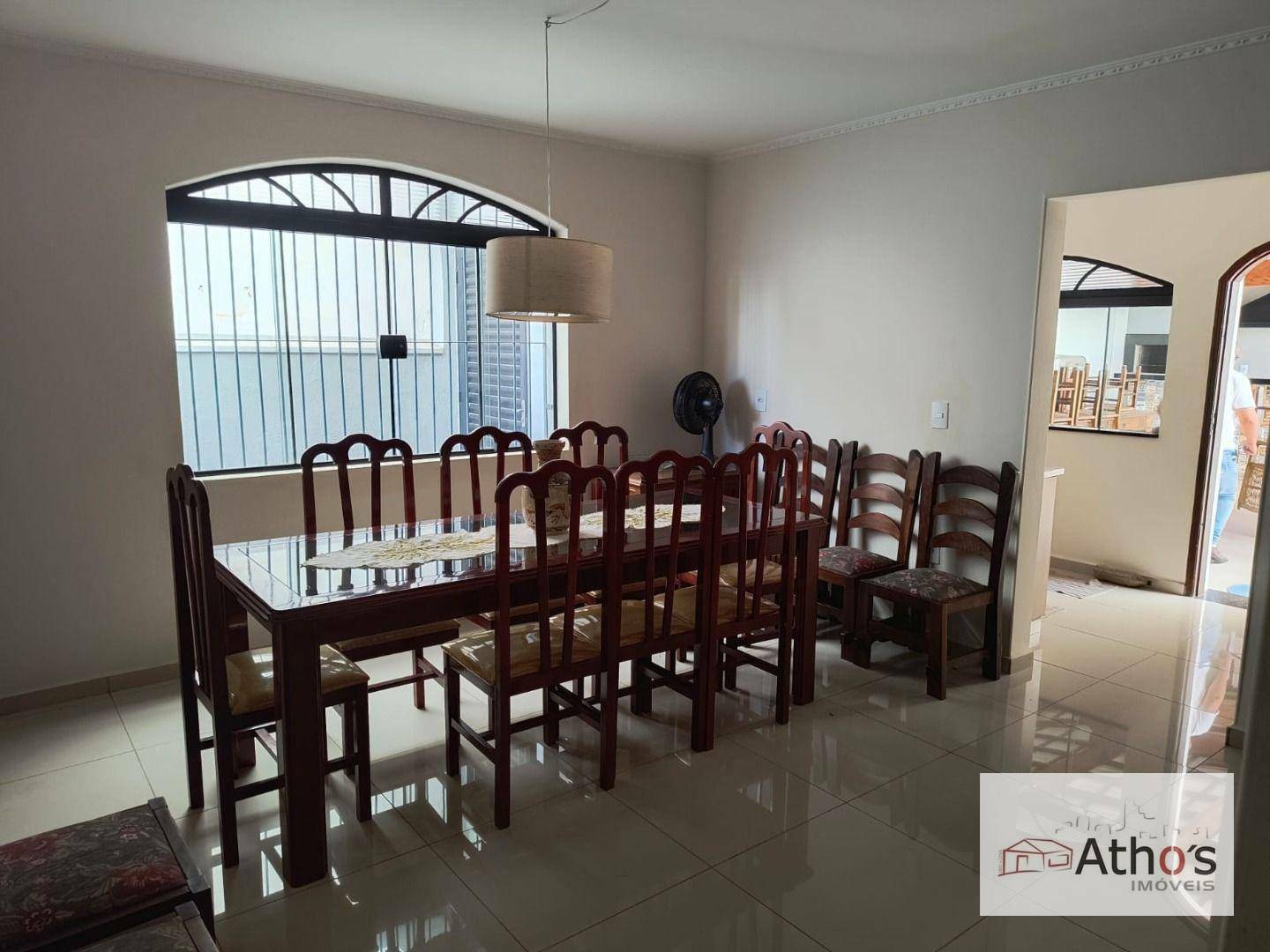 Casa à venda e aluguel com 4 quartos, 340m² - Foto 14