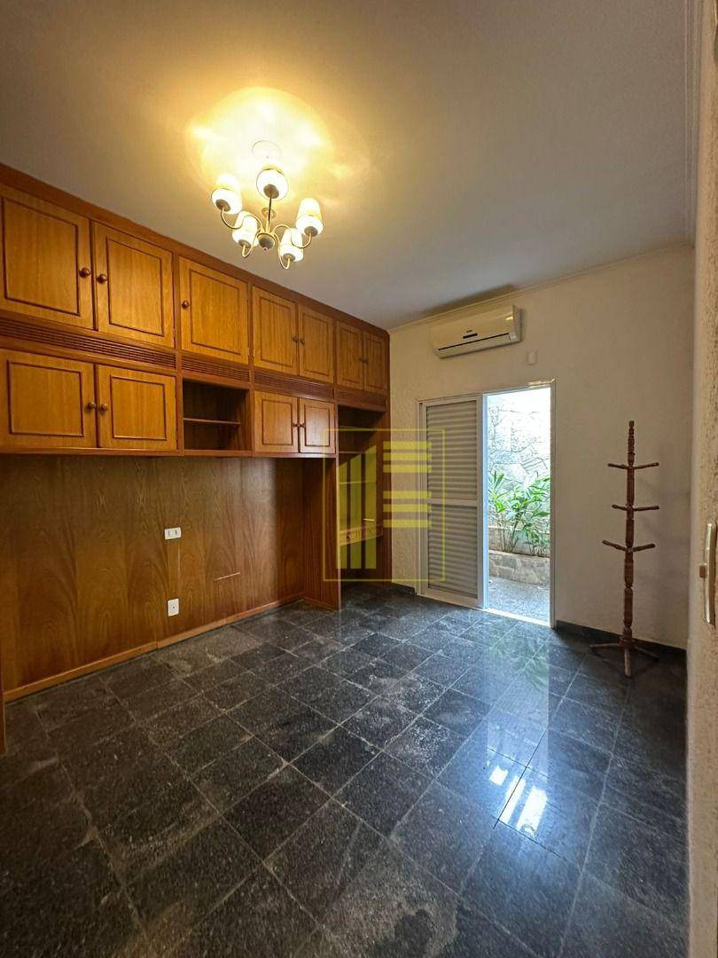 Casa, 3 quartos, 278 m² - Foto 13