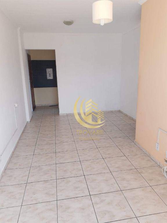 Apartamento à venda com 2 quartos, 60m² - Foto 5