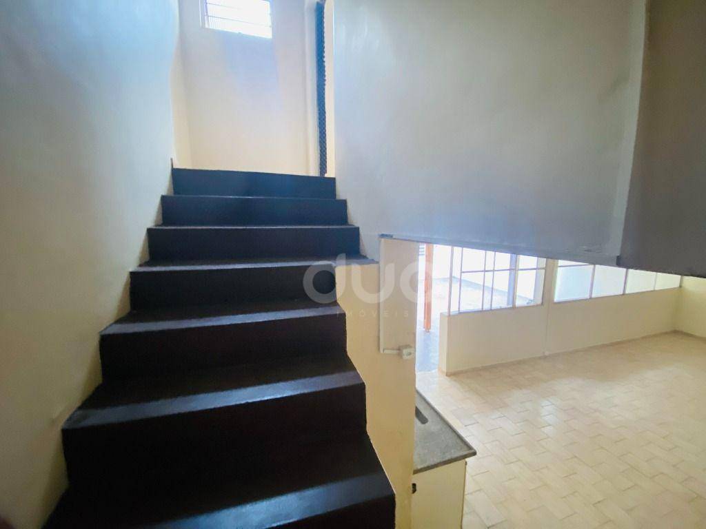 Casa à venda com 3 quartos, 327m² - Foto 35