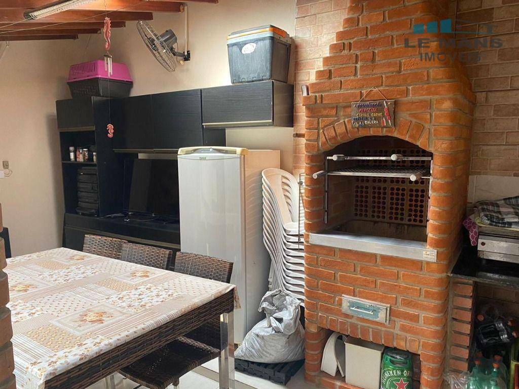 Casa à venda com 3 quartos, 122m² - Foto 16