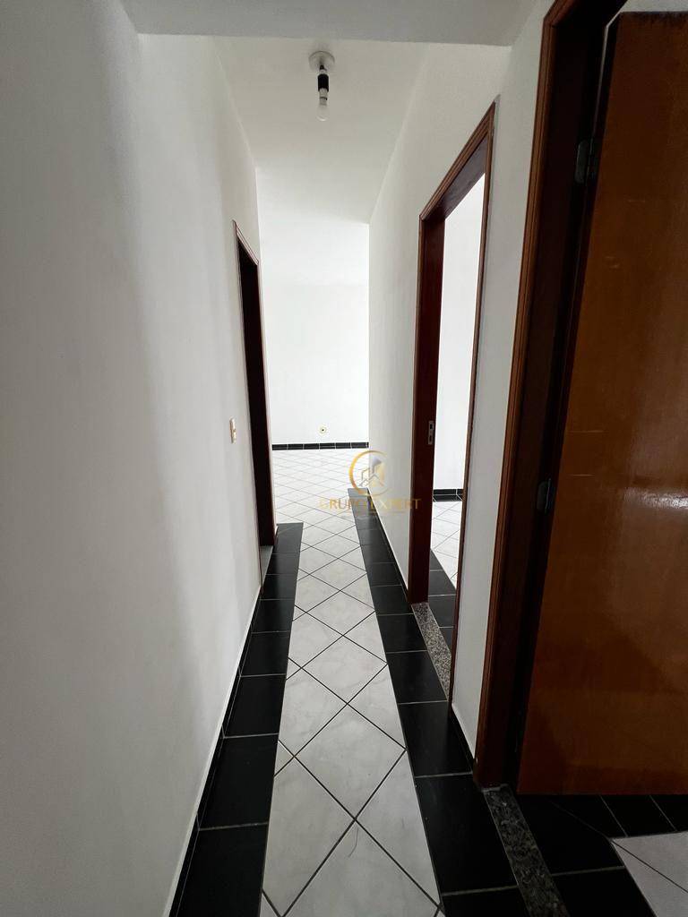 Apartamento à venda com 3 quartos, 85m² - Foto 8